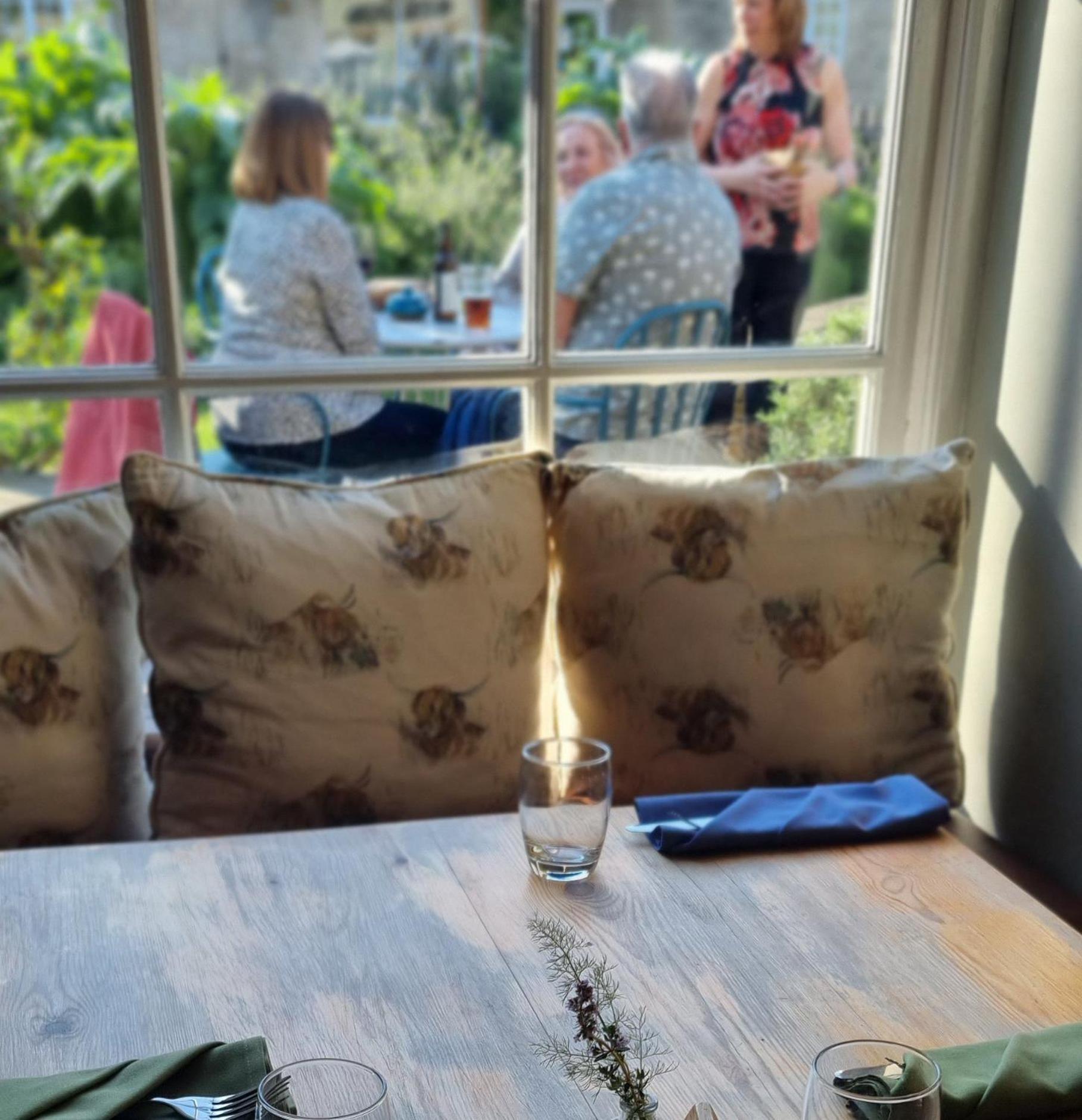Priory Inn Τέτμπουρι Εξωτερικό φωτογραφία